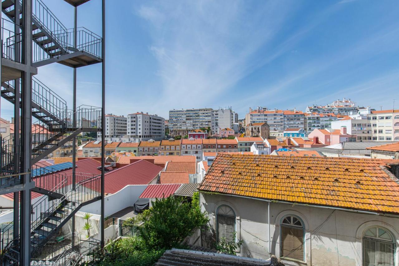 Typical 2bdr In By Lovelystay Lissabon
